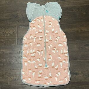 Love to Dream 2.5TOG Pink Goose Print Sleep Sack with Grey Accents